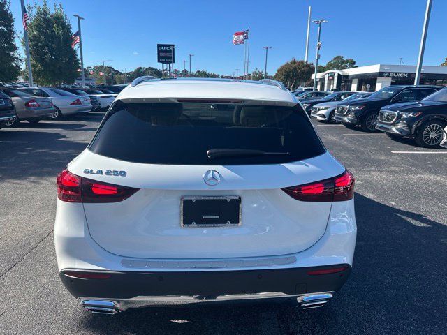 Used 2026 Mercedes-Benz GLA 250 image 6