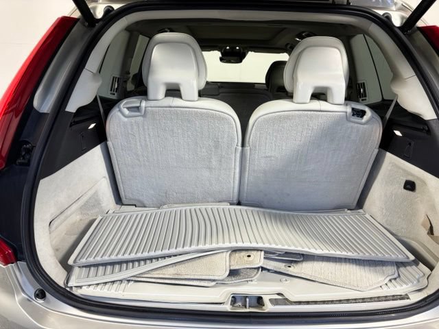 Used 2016 Volvo XC90 T6 Momentum w/ Momentum Plus Package AWD/4WD image 22