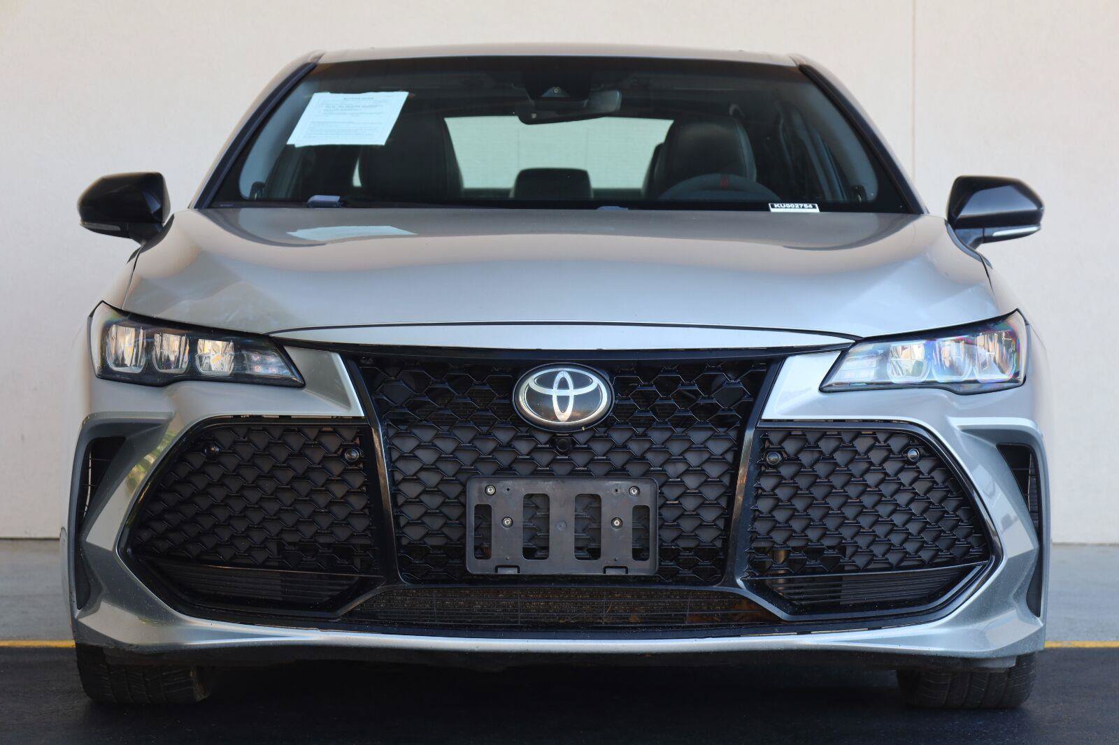 Used 2019 Toyota Avalon XSE w/ All Weather Liner Package FWD image 6