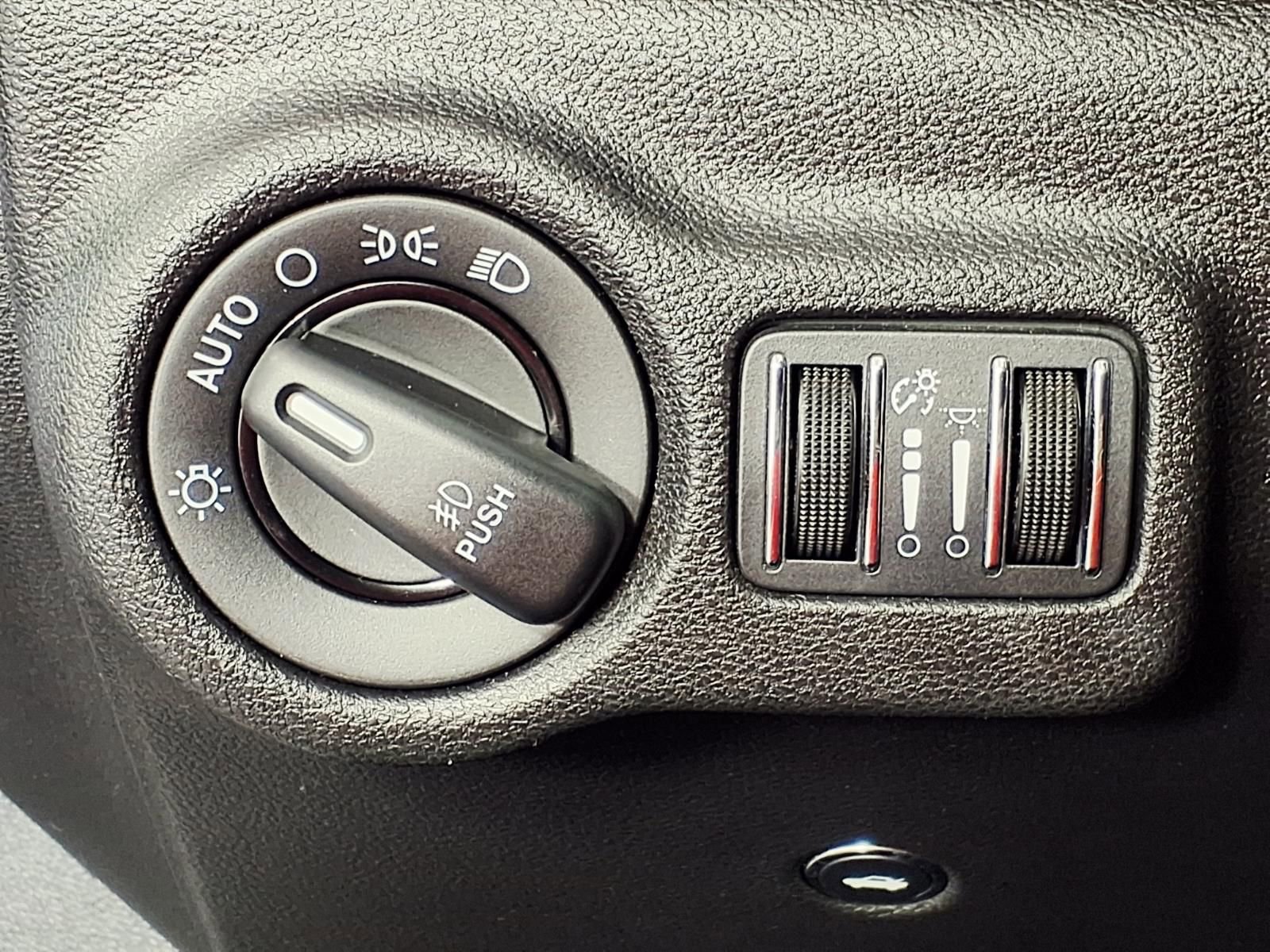 Used 2014 Dodge Dart Limited FWD image 16