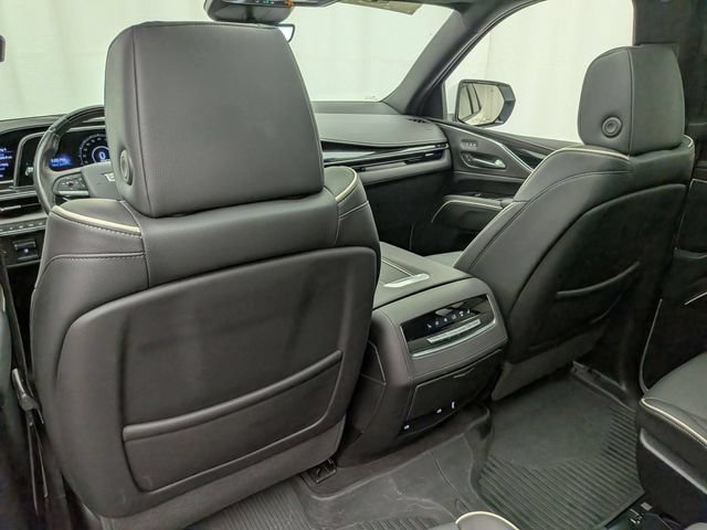 Certified 2024 Cadillac Escalade Sport w/ LPO, ONYX Package AWD/4WD image 22