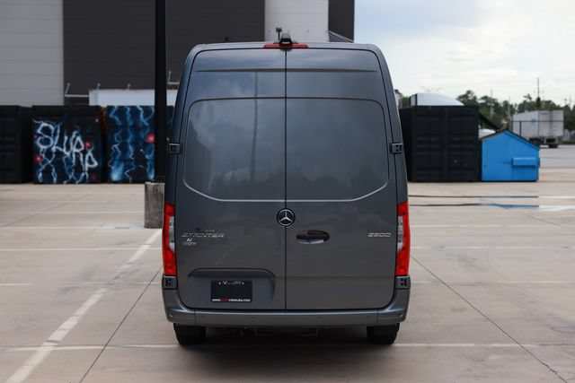 Used 2020 Mercedes-Benz Sprinter 2500 image 13