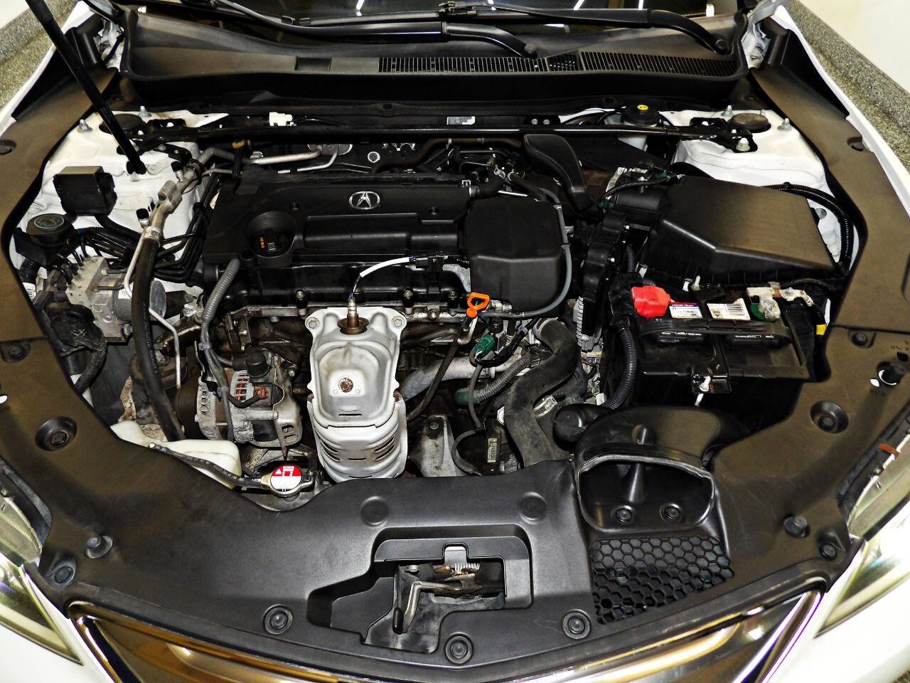 Used 2016 Acura TLX w/ Technology Package FWD image 23
