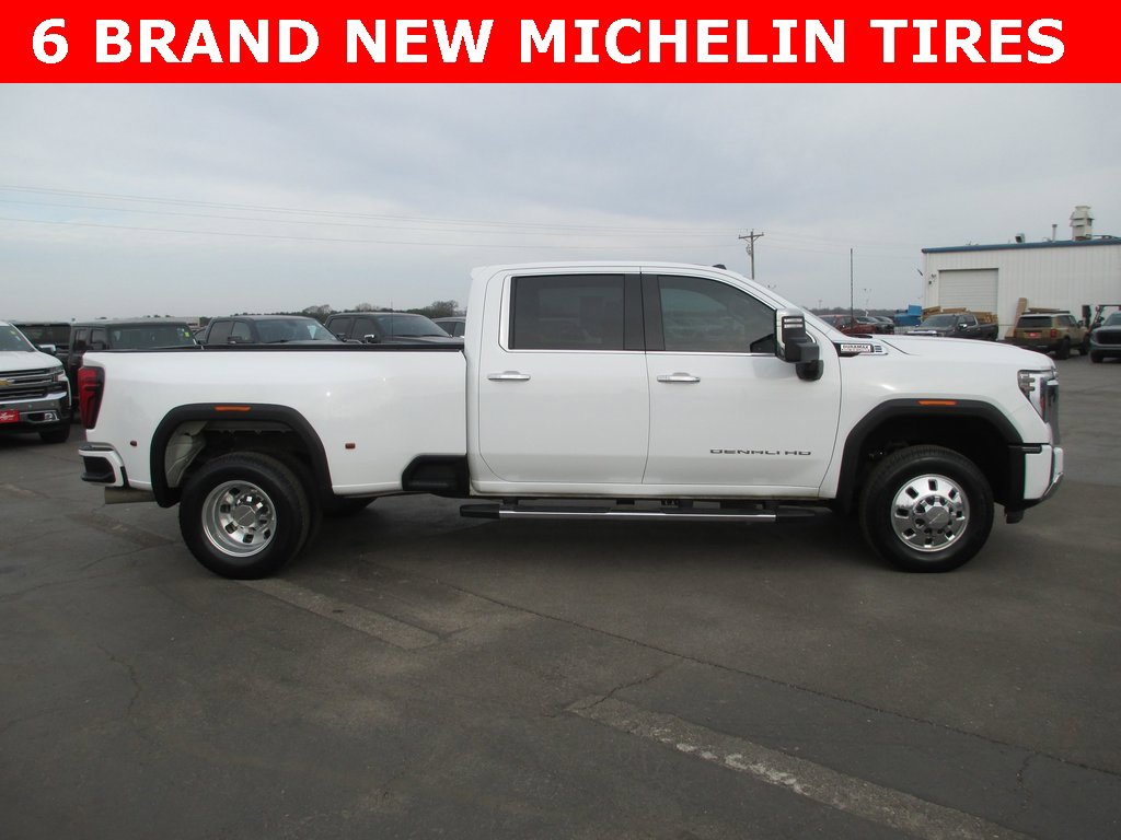 Used 2024 GMC Sierra 3500 Denali w/ Denali Reserve Package image 5