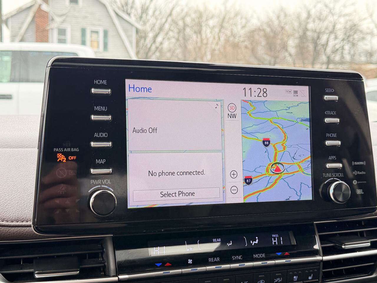 Used 2022 Toyota Sienna Platinum image 39