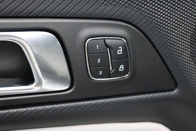 Used 2025 Ford Mustang GT Premium RWD image 17