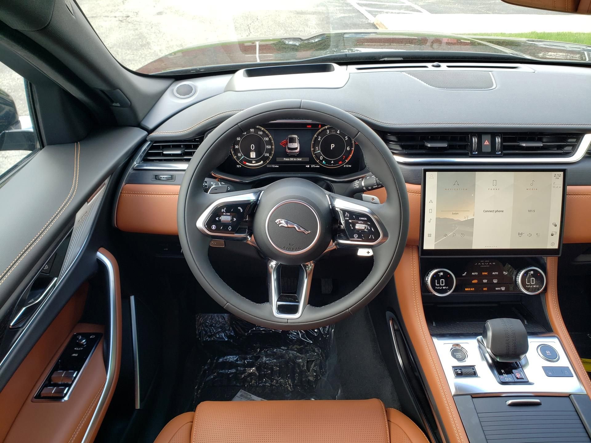 New 2026 Jaguar F-PACE R-Dynamic S AWD/4WD image 14