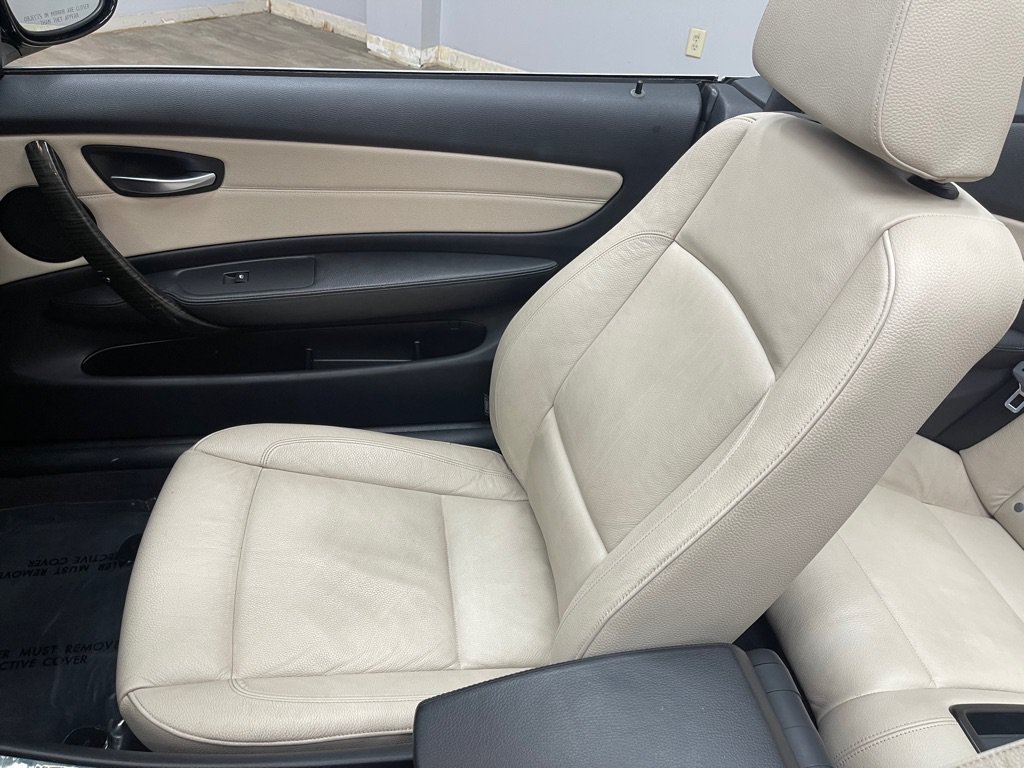 Used 2013 BMW 128i Convertible RWD image 29