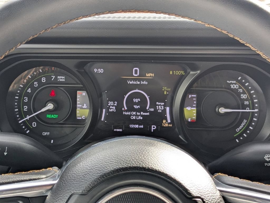 Used 2024 Jeep Wrangler Unlimited Sahara AWD/4WD image 28