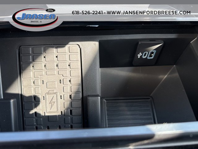 New 2025 Ford F350 Lariat w/ Black Appearance Package image 18