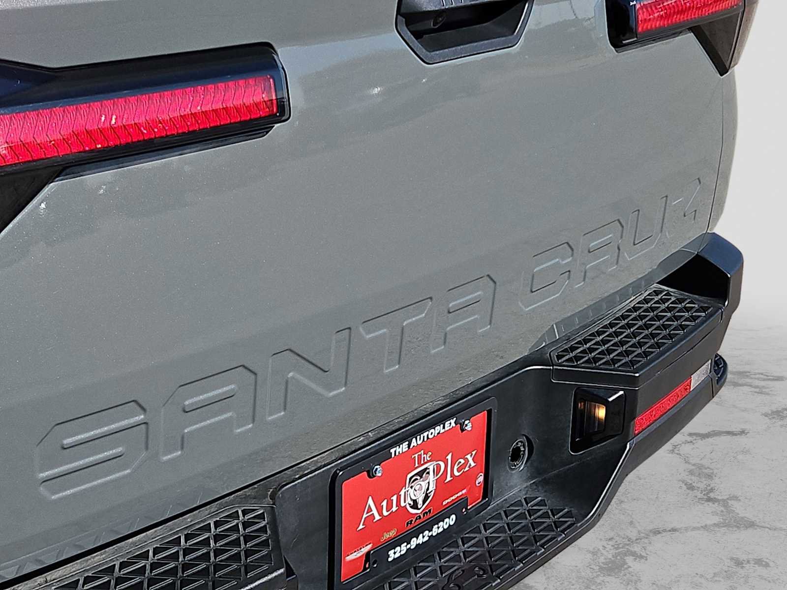 Used 2024 Hyundai Santa Cruz SEL w/ Activity Package image 11