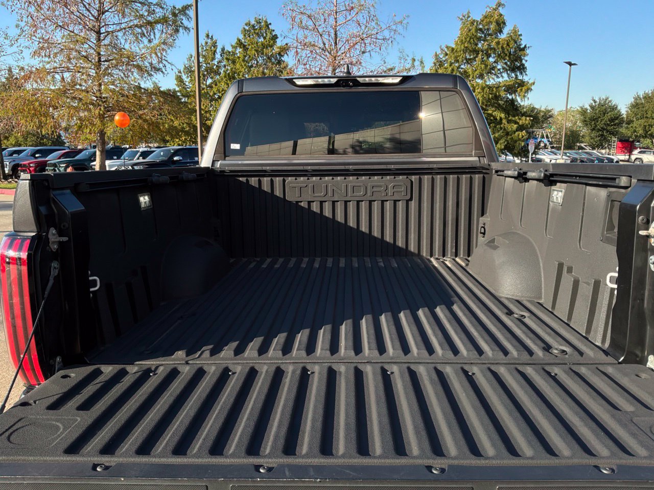 Used 2024 Toyota Tundra Limited AWD/4WD image 12