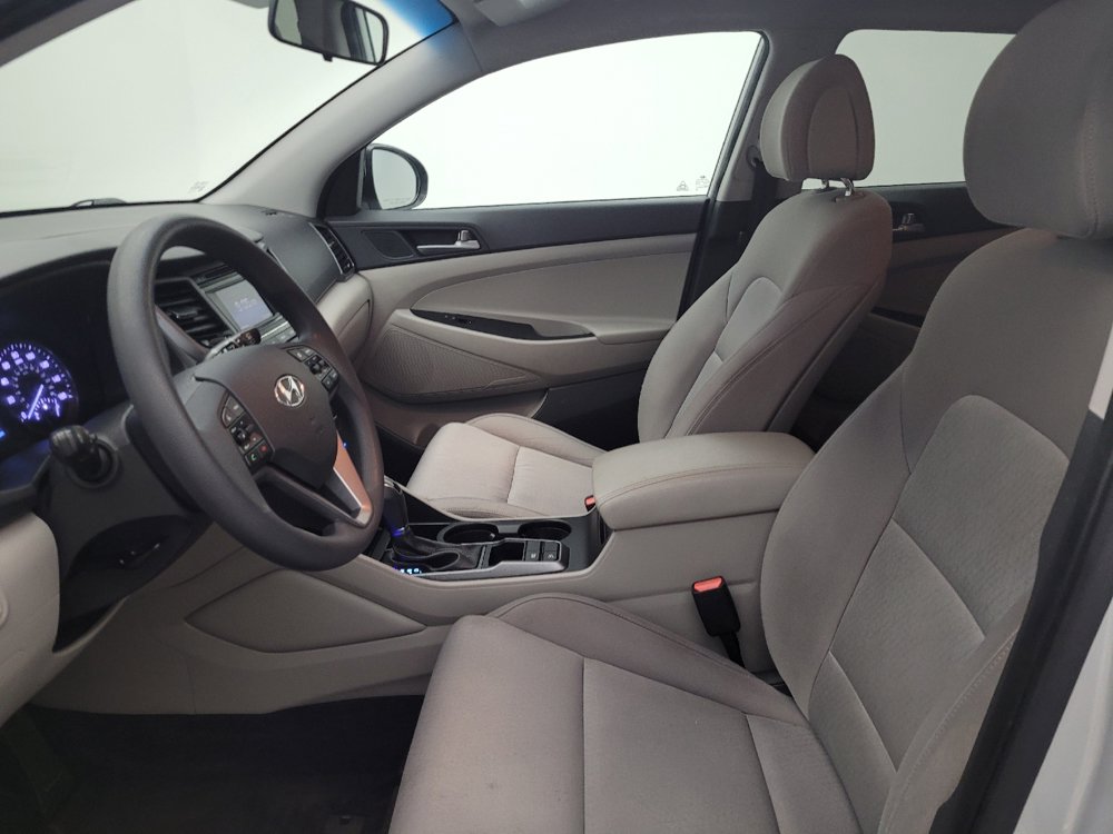 Used 2016 Hyundai Tucson SE w/ Option Group 02 FWD image 17
