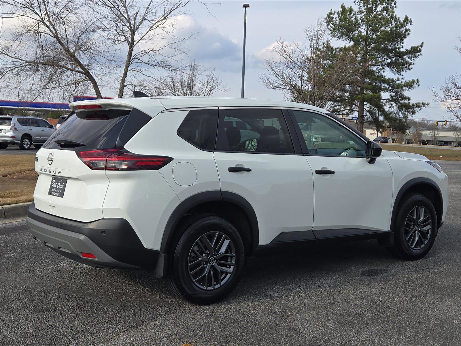 Used 2023 Nissan Rogue S FWD image 7