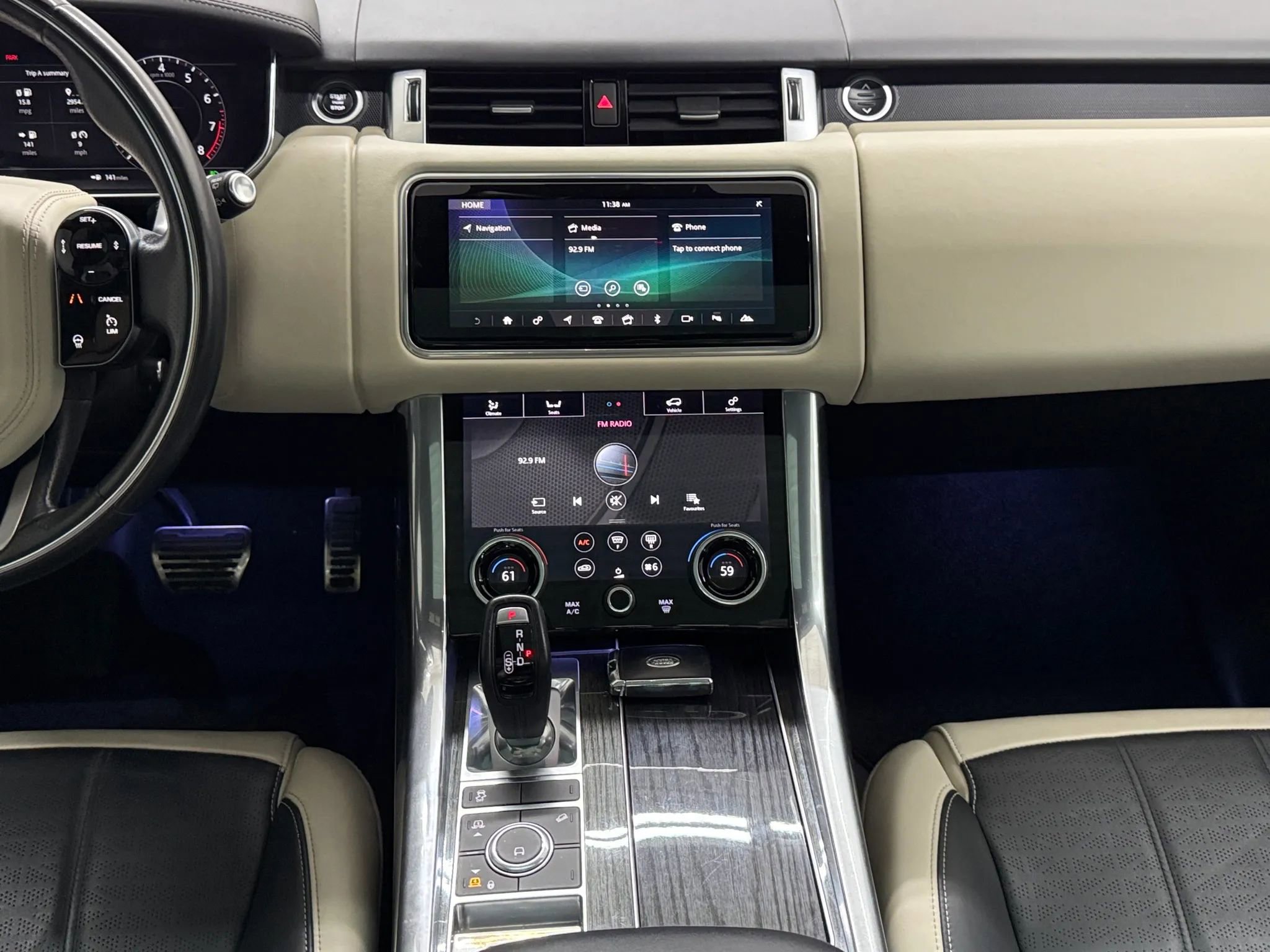 Used 2019 Land Rover Range Rover Sport HSE Dynamic image 34