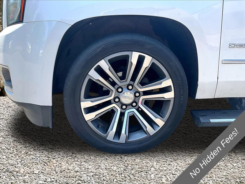 Used 2020 GMC Yukon Denali w/ Denali Premium Package AWD/4WD image 9
