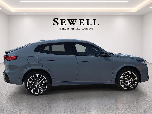 New 2027 BMW X2 xDrive28i AWD/4WD image 5