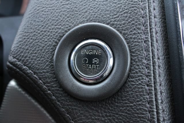 Used 2012 Lincoln MKX AWD image 16