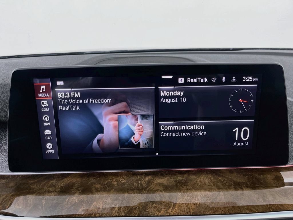 Used 2020 BMW 540i xDrive AWD/4WD image 18
