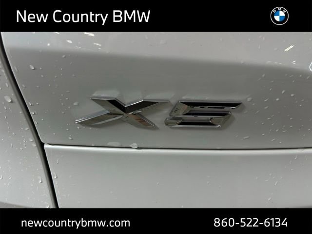 Used 2023 BMW X5 xDrive40i w/ Parking Assistance Package AWD/4WD image 10