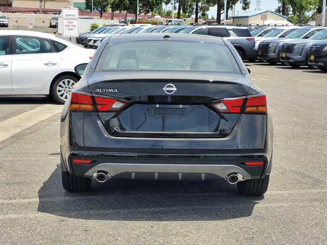 New 2026 Nissan Altima 2.5 SV w/ SV Premium Package FWD image 6