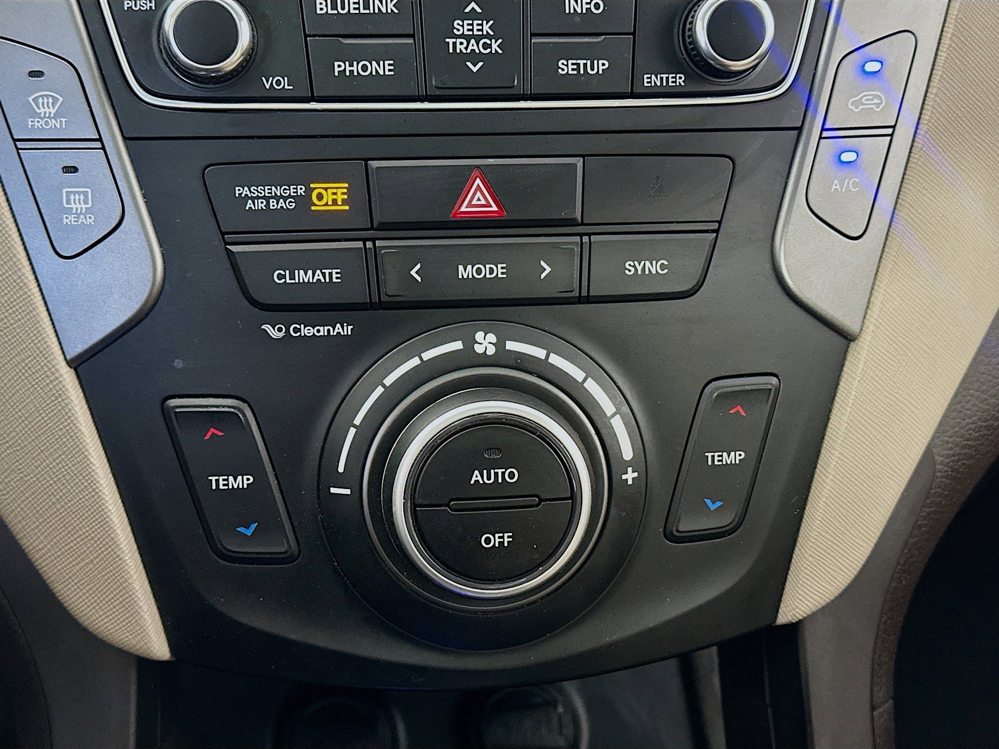 Used 2018 Hyundai Santa Fe Sport FWD image 24