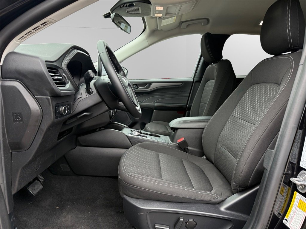 Certified 2024 Ford Escape Active image 9