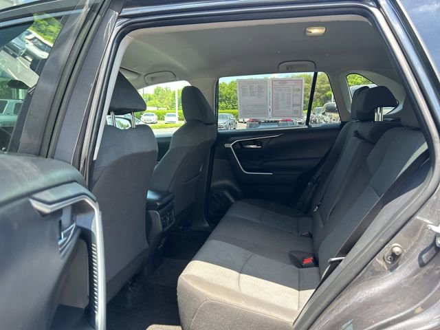 Used 2024 Toyota RAV4 XLE AWD/4WD image 18