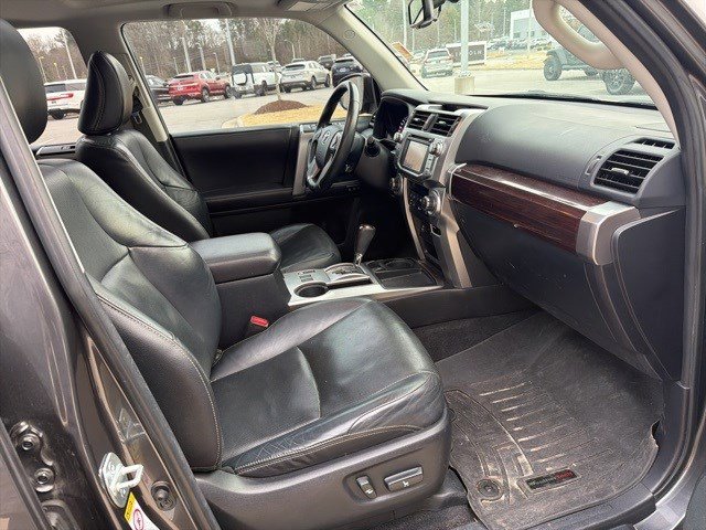 Used 2016 Toyota 4Runner Limited image 21