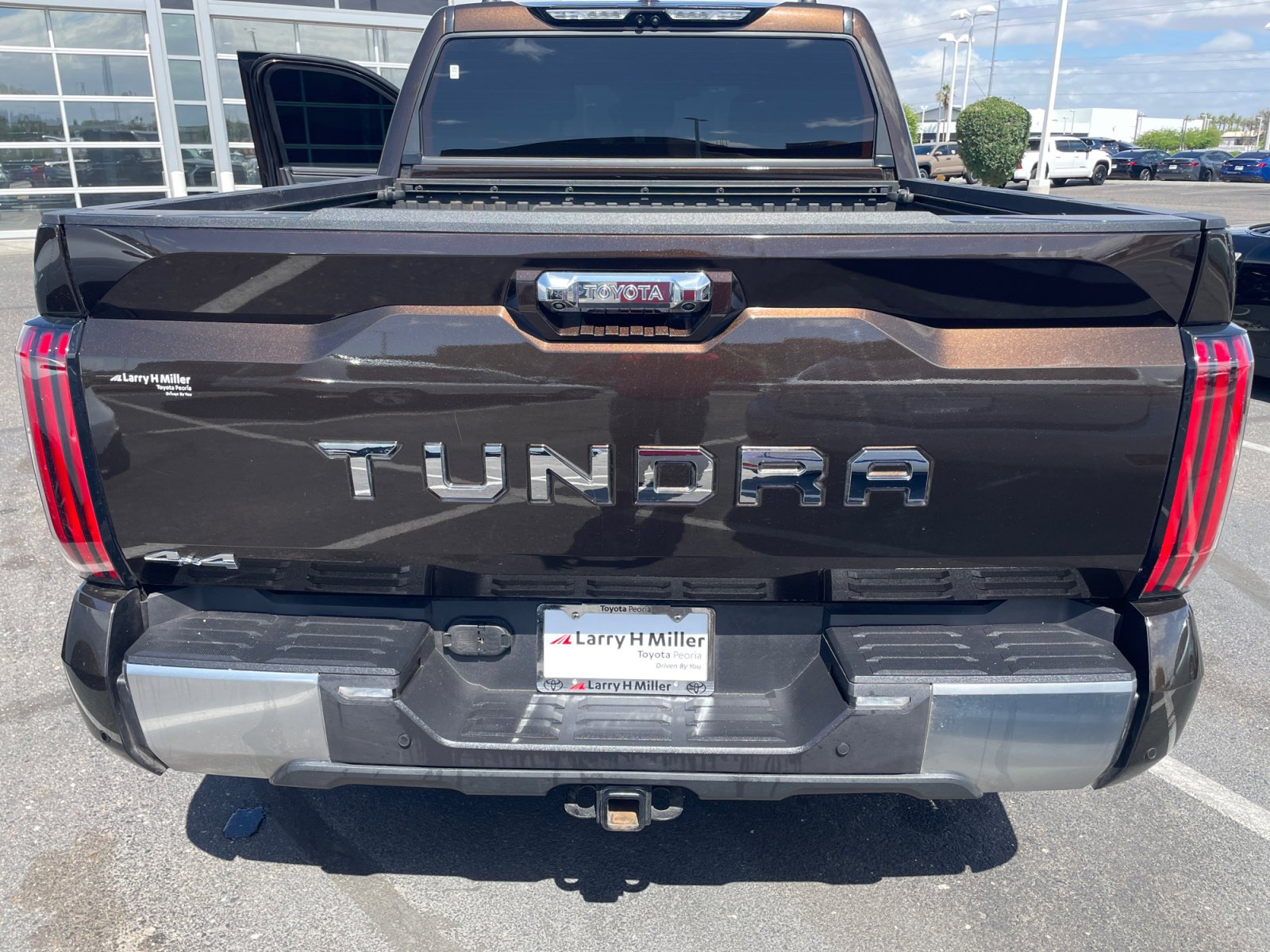 Certified 2025 Toyota Tundra Limited AWD/4WD image 24