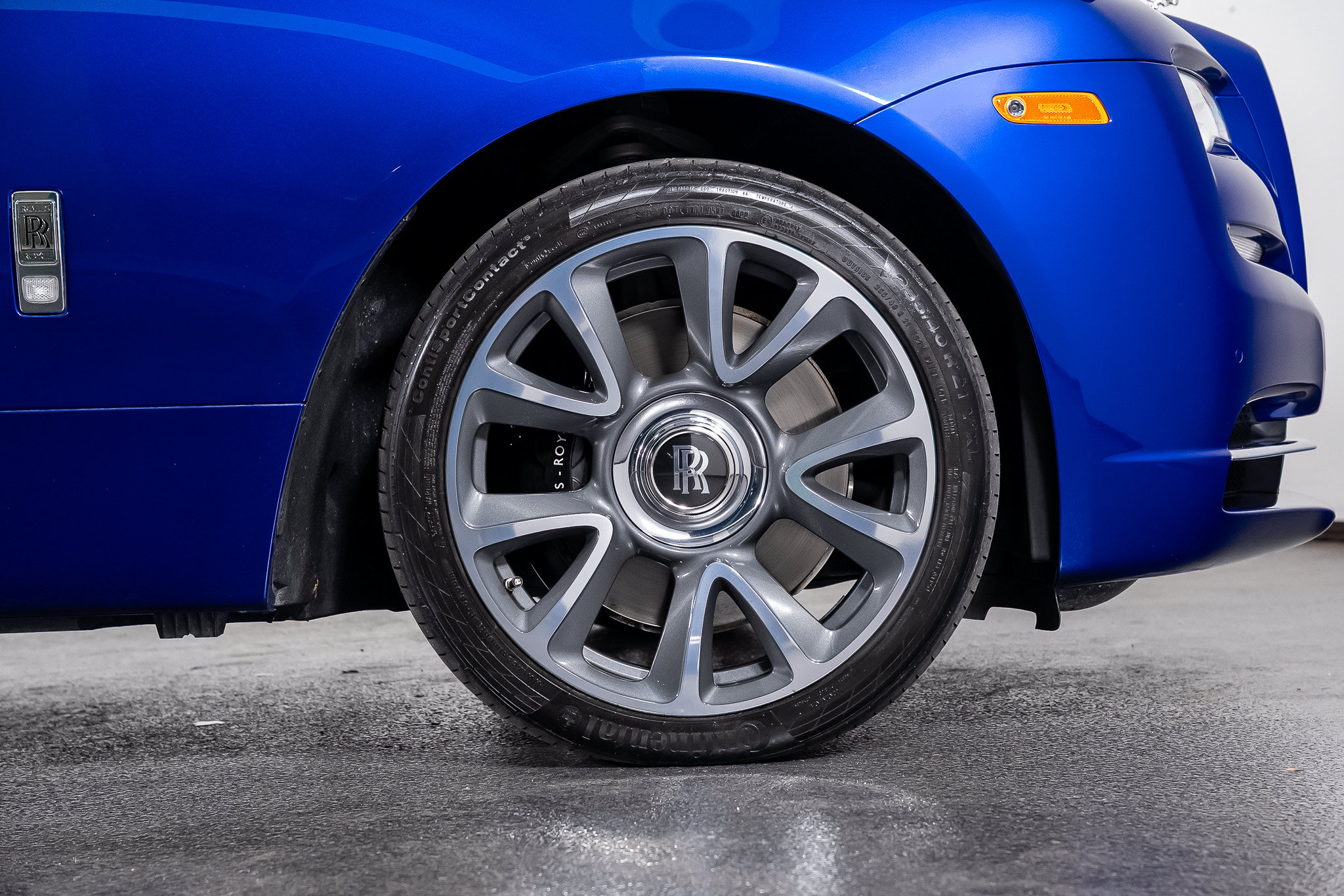Used 2020 Rolls-Royce Wraith RWD image 37