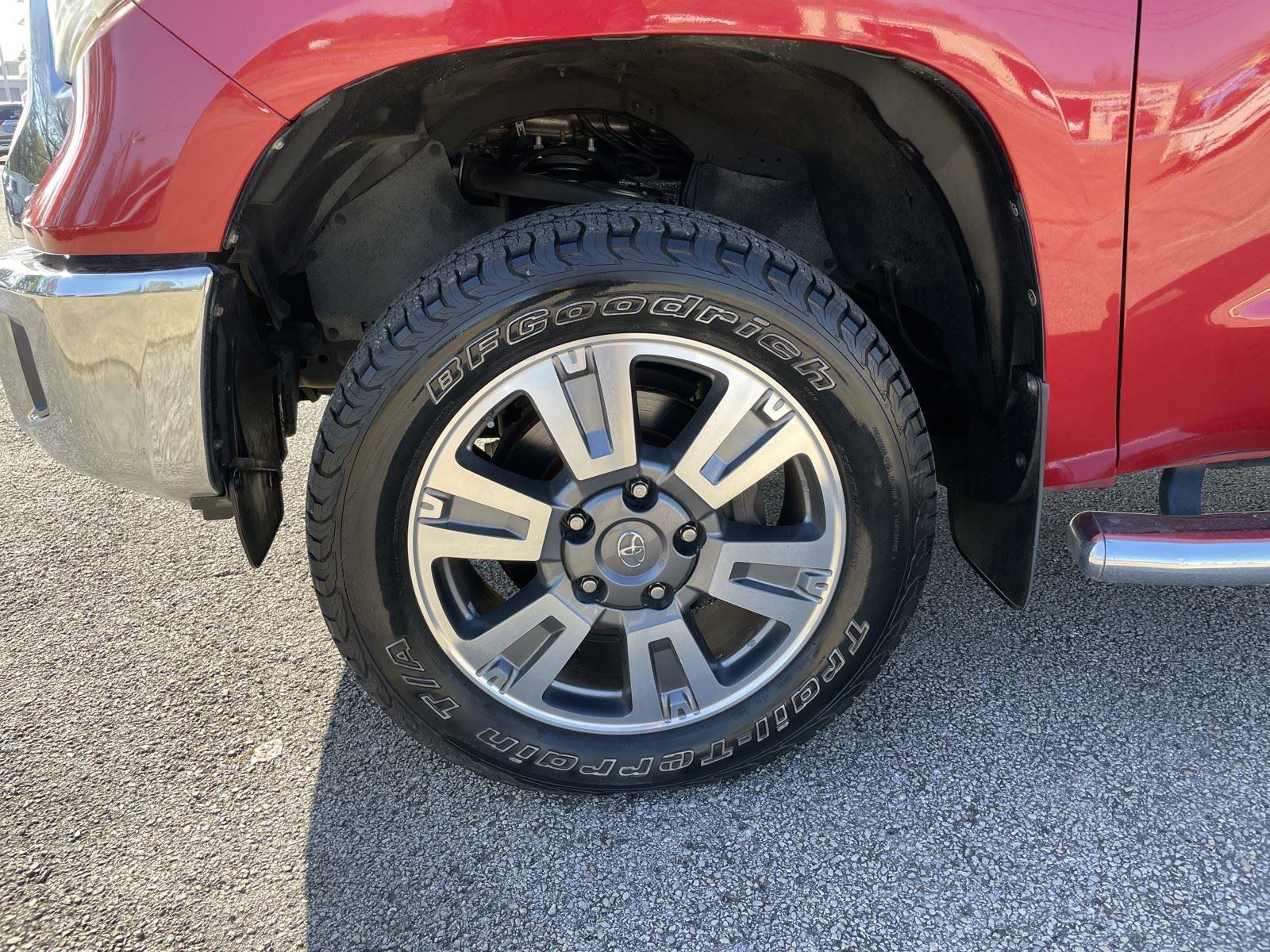 Used 2015 Toyota Tundra Limited image 46