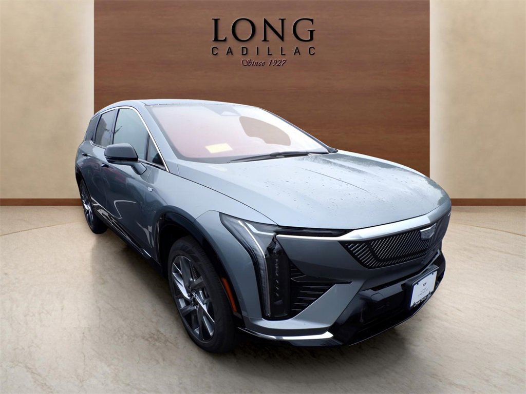 New 2026 Cadillac Optiq Luxury 1 image 3