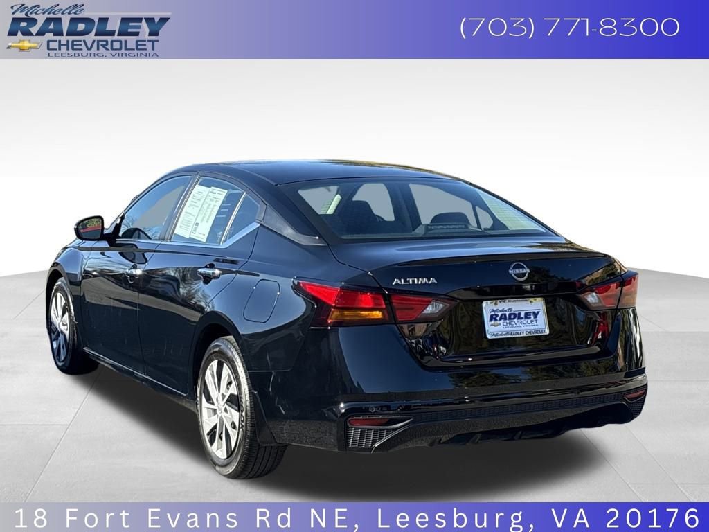 Used 2023 Nissan Altima 2.5 S image 3