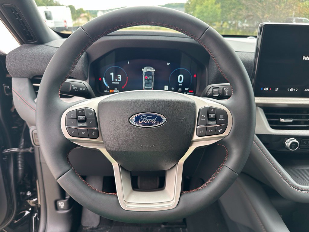 New 2027 Ford Explorer Active w/ Active Comfort Package AWD/4WD image 8