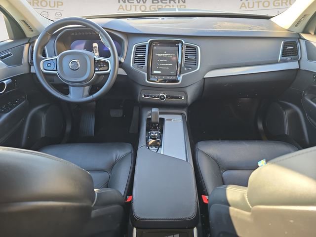 Certified 2025 Volvo XC90 B5 Core image 10