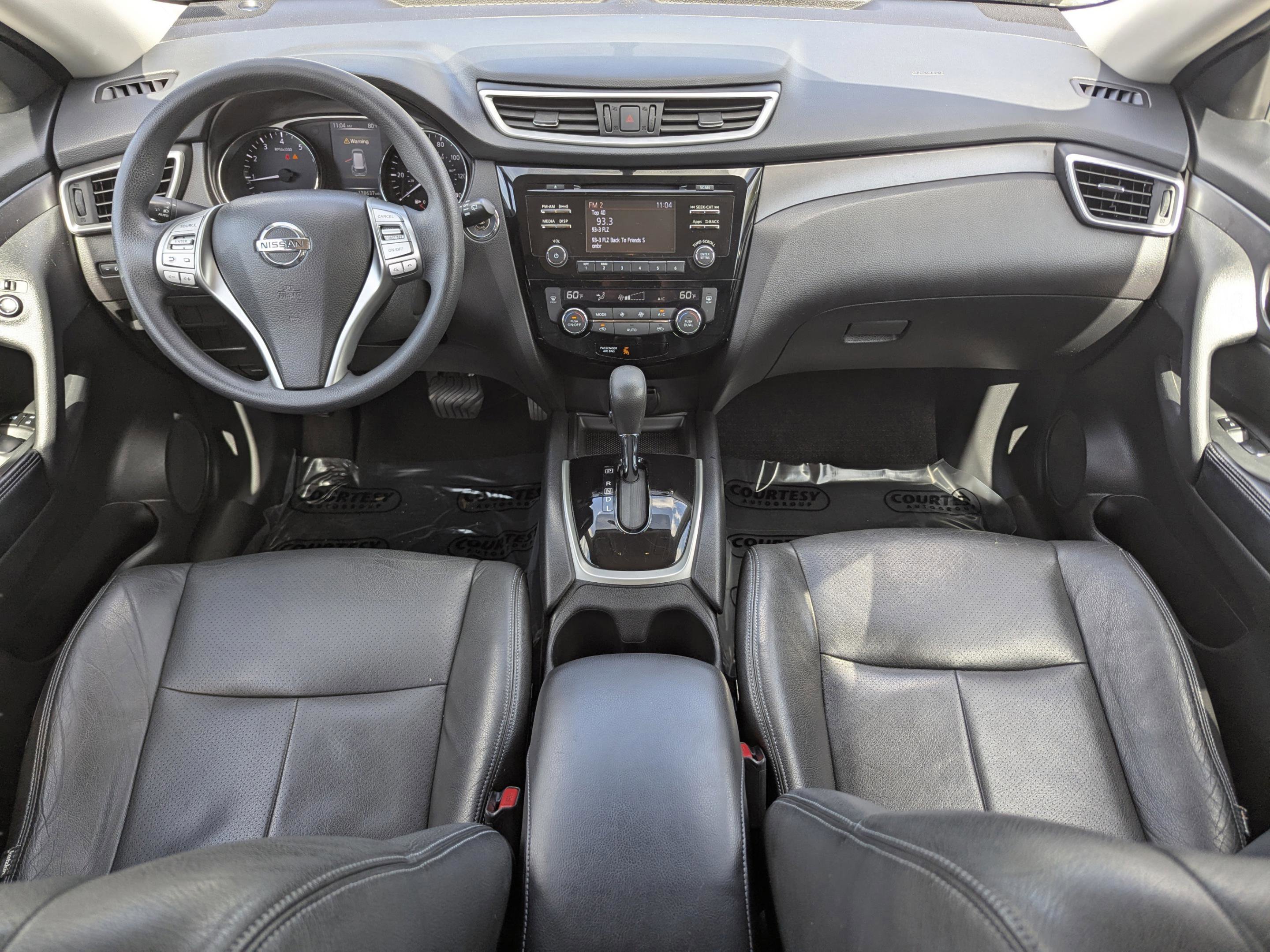 Used 2016 Nissan Rogue SV w/ SV Family Package image 11