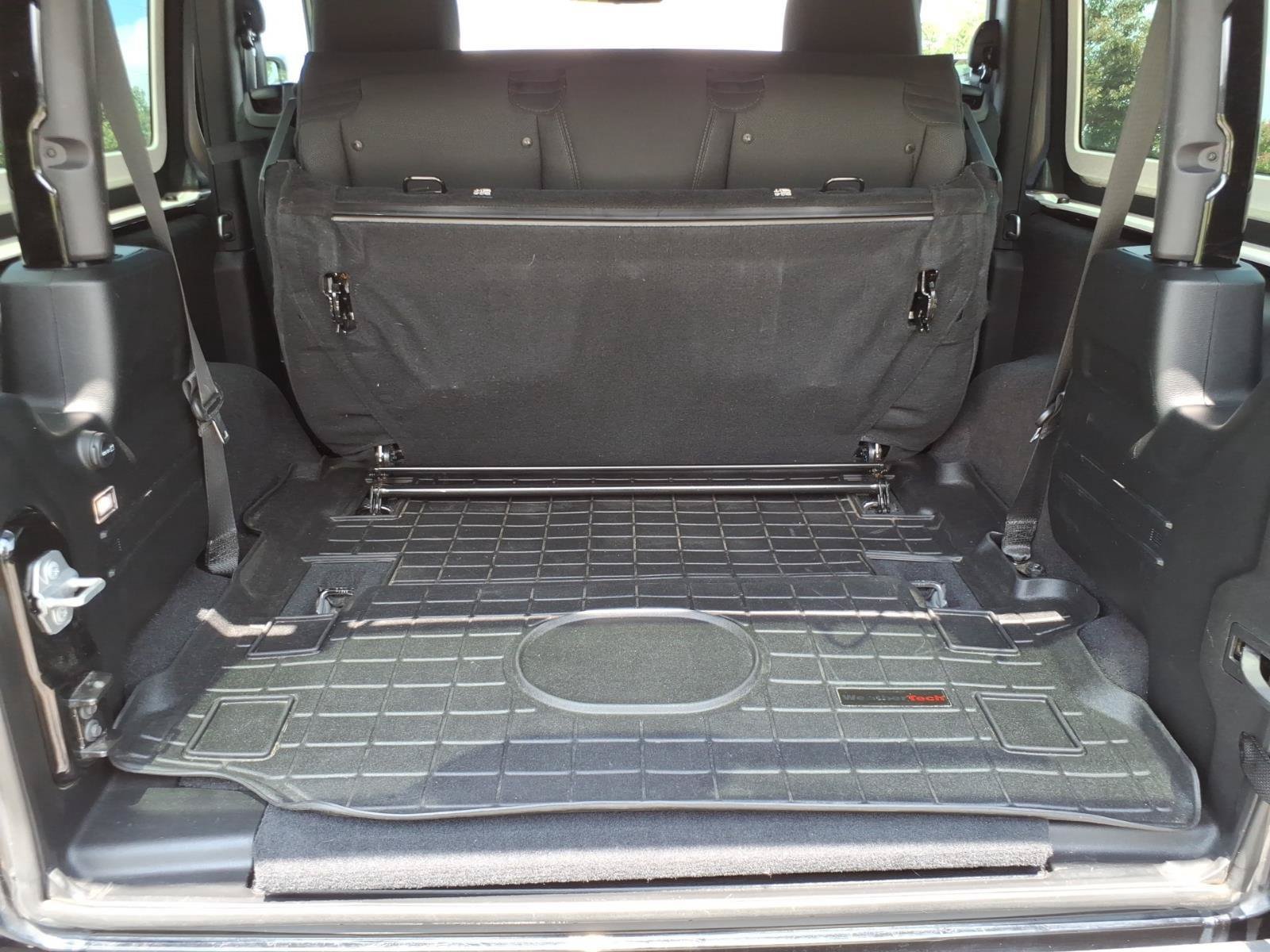 Used 2018 Jeep Wrangler Sport AWD/4WD image 32