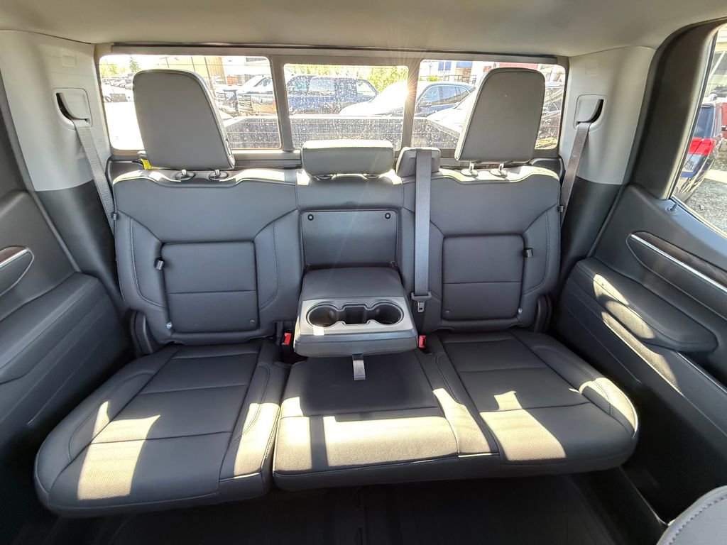 New 2026 GMC Sierra 1500 SLT AWD/4WD image 24