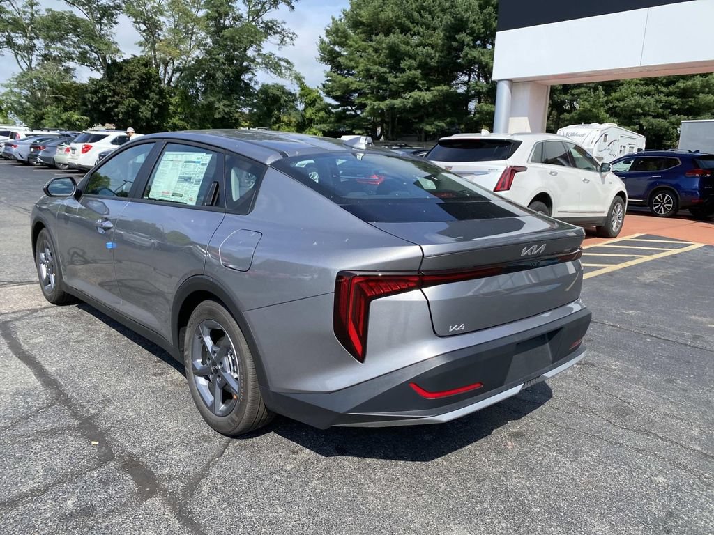 New 2026 Kia K4 FWD image 3