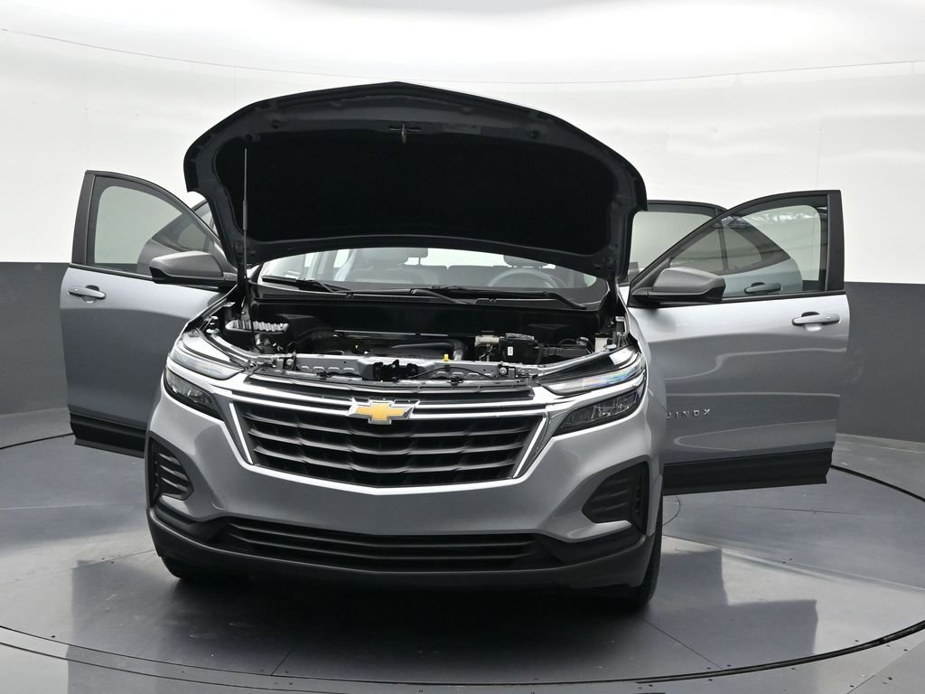 Used 2023 Chevrolet Equinox LS FWD image 36