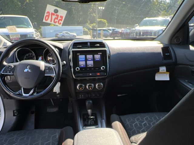 Used 2022 Mitsubishi Outlander Sport LE FWD image 31