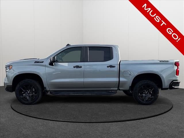 Used 2025 Chevrolet Silverado 1500 LT Trail Boss w/ LT Trail Boss Premium Package image 2