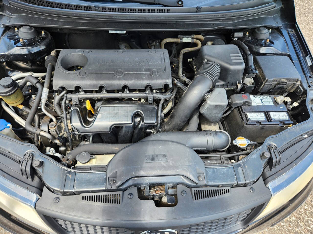 Used 2011 Kia Forte Koup EX FWD image 5