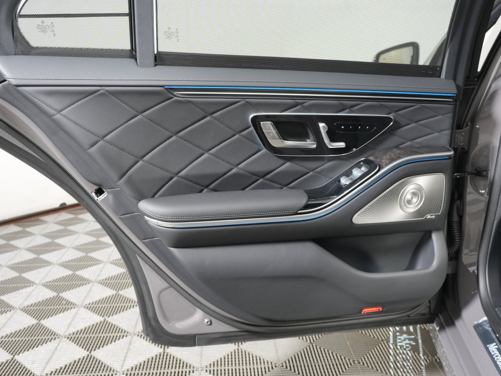 New 2027 Mercedes-Benz S 580 4MATIC Sedan image 30