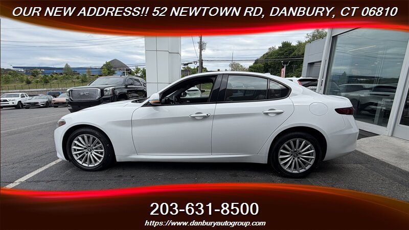 Used 2022 Alfa Romeo Giulia Sprint AWD/4WD image 2