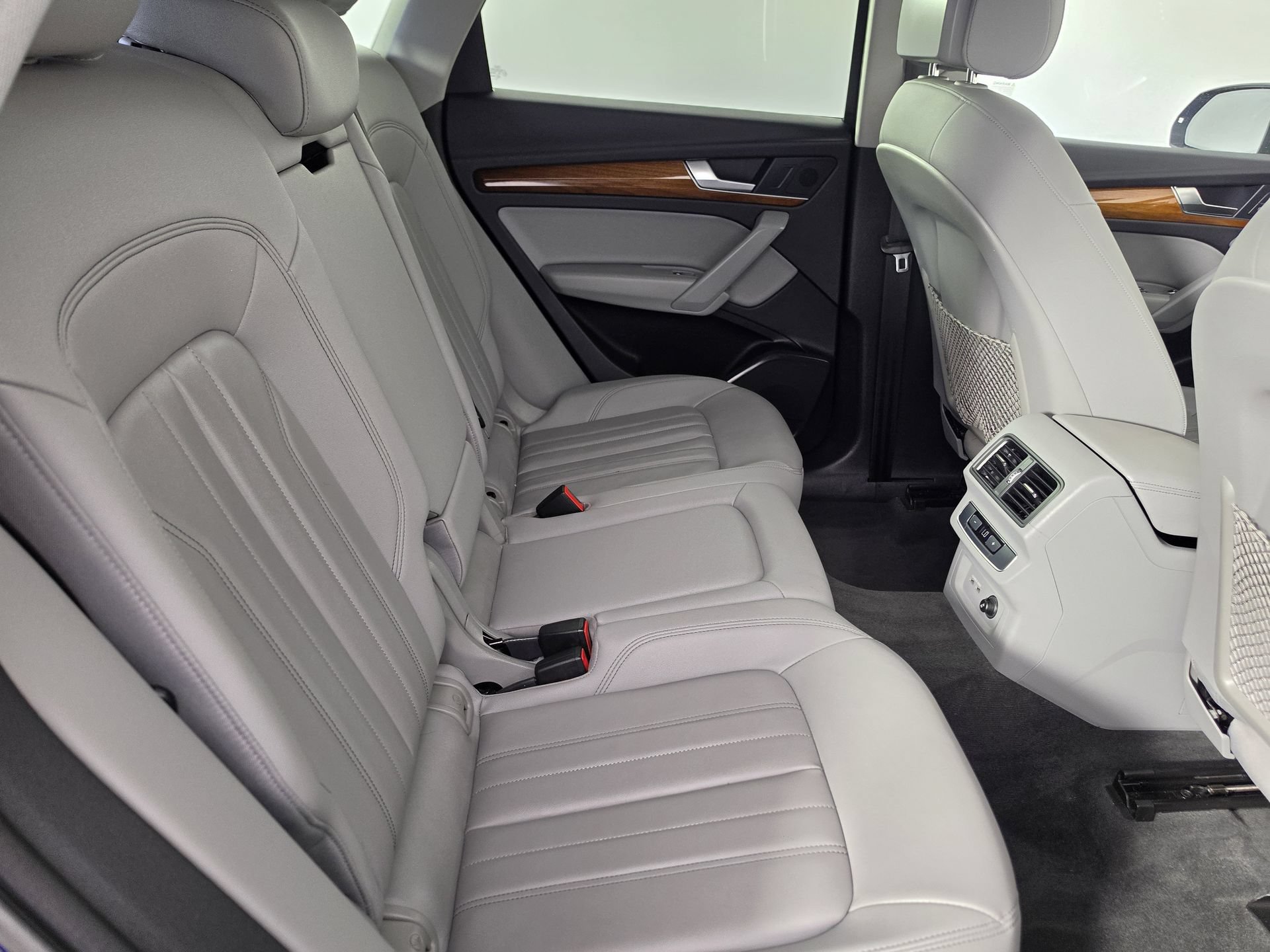 Used 2024 Audi Q5 Premium w/ Convenience Package AWD/4WD image 41