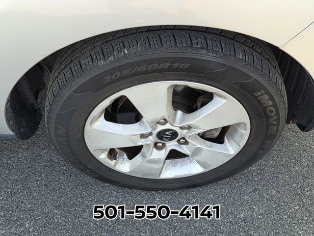 Used 2017 Kia Soul image 9