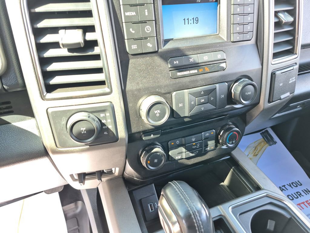 Used 2018 Ford F150 Raptor image 18