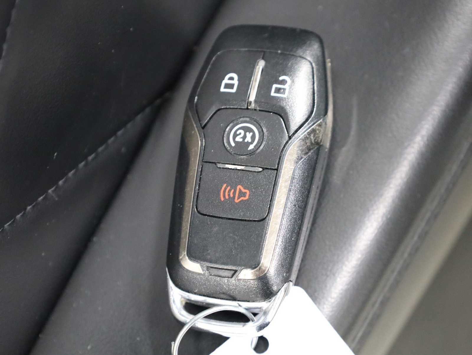 Used 2016 Lincoln MKC Premiere FWD image 39